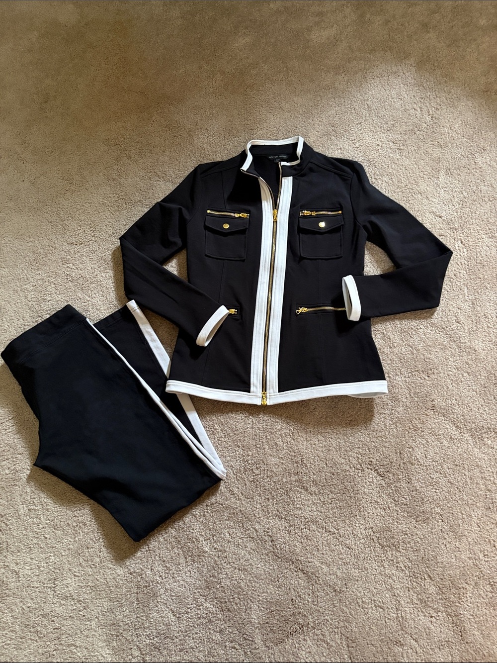 Boston Proper Womens Black set with White Trim and gold accents new size M - Picture 4 of 7